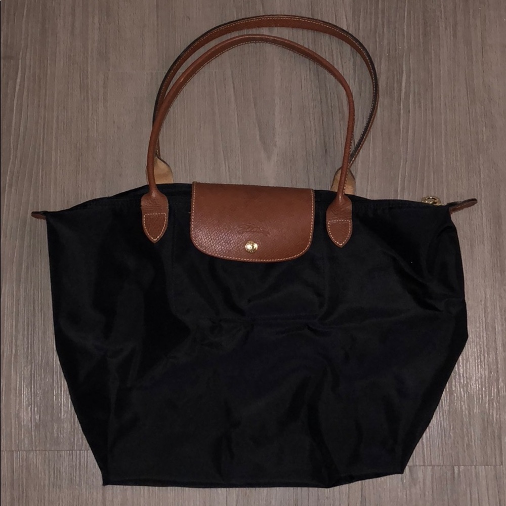 Black Large Le Pilage Longchamp tote (like new)